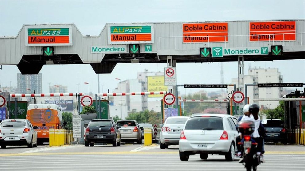 Los peajes porte�os no se pueden pagar en efectivo a la noche