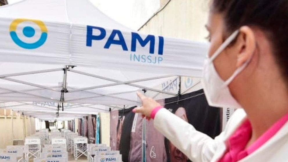 Volnovich denunció que el Gobierno porteño no usa los centros de vacunación que dispuso el PAMI (Télam).