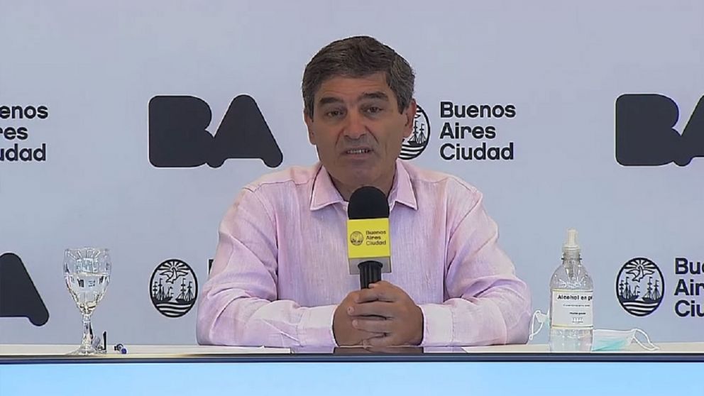 Quirós le respondió a la titular del PAMI tras la denuncia de irregularidades en la vacunación.