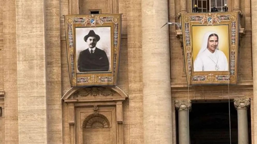 El "médico de los pobres" y la "carismática fundadora": los primeros santos venezolanos que canonizó el papa León XIV