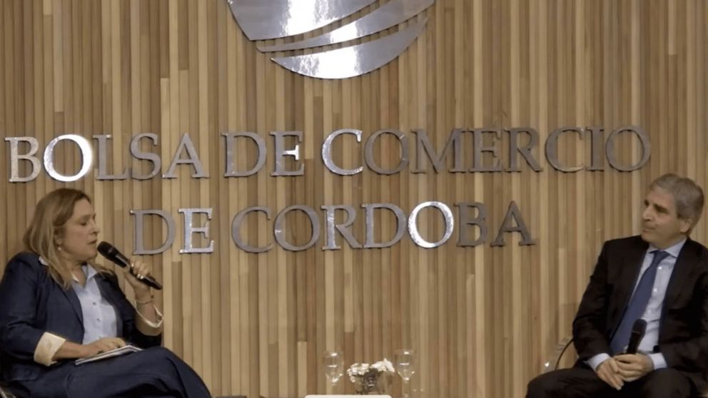¡EN VIVO! Luis Caputo en la Bolsa de Comercio de Córdoba