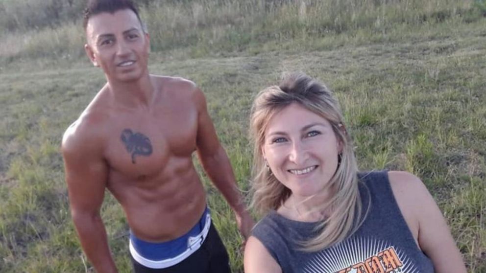 Buscan al acusado del femicidio de Anal�a Machado