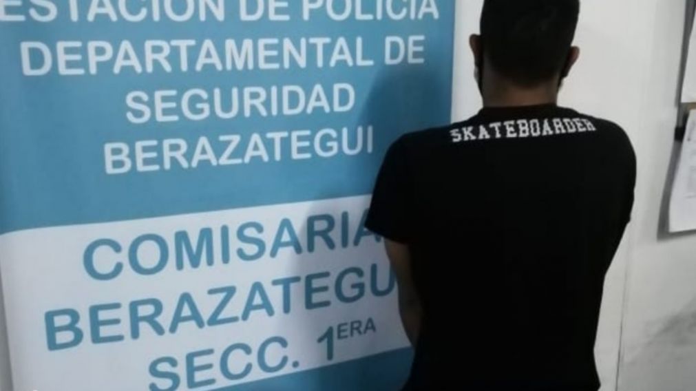 Este es el individuo, de 23 años, que fue detenido preventivamente por la muerte de la pequeña.