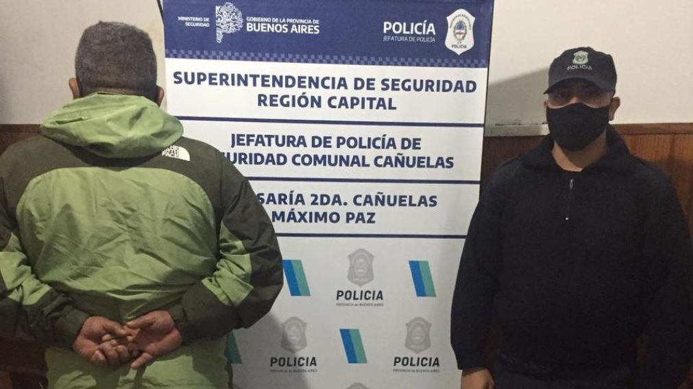 Uno de los arrestados es Claudio Burgos, chofer de Ram�n Muerza, referente gremial de Coto.