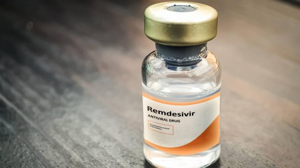 India produce mensualmente 3,88 millones de dosis de remdesivir.