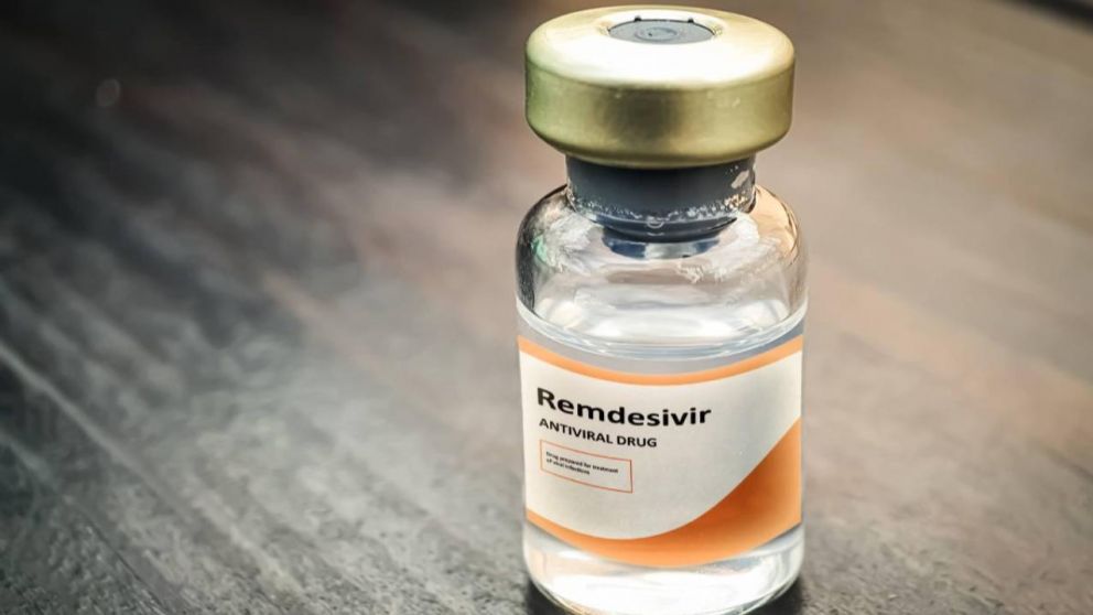 India produce mensualmente 3,88 millones de dosis de remdesivir.