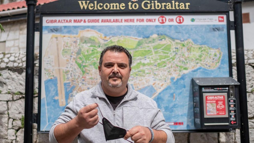 Gibraltar, libre de coronavirus y restricciones (El País).
