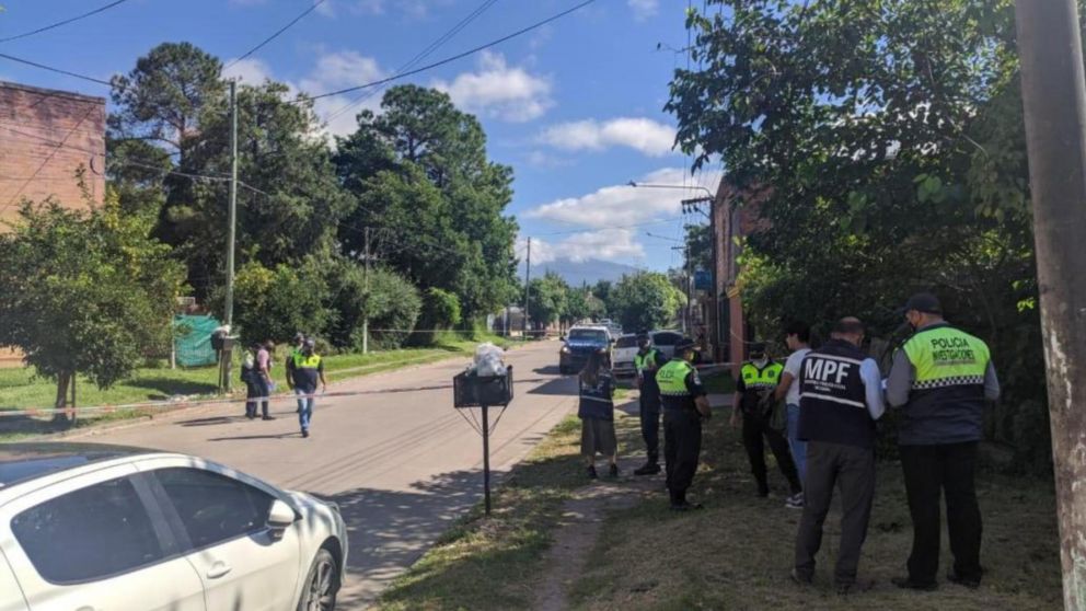 La policía pidió las imágenes de las cámaras barriales (Twitter).