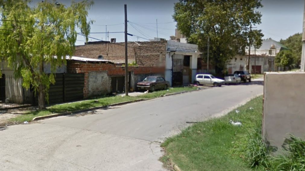 El hecho se produjo en este vecindario, en la localidad bonaerense de Adrogu�.