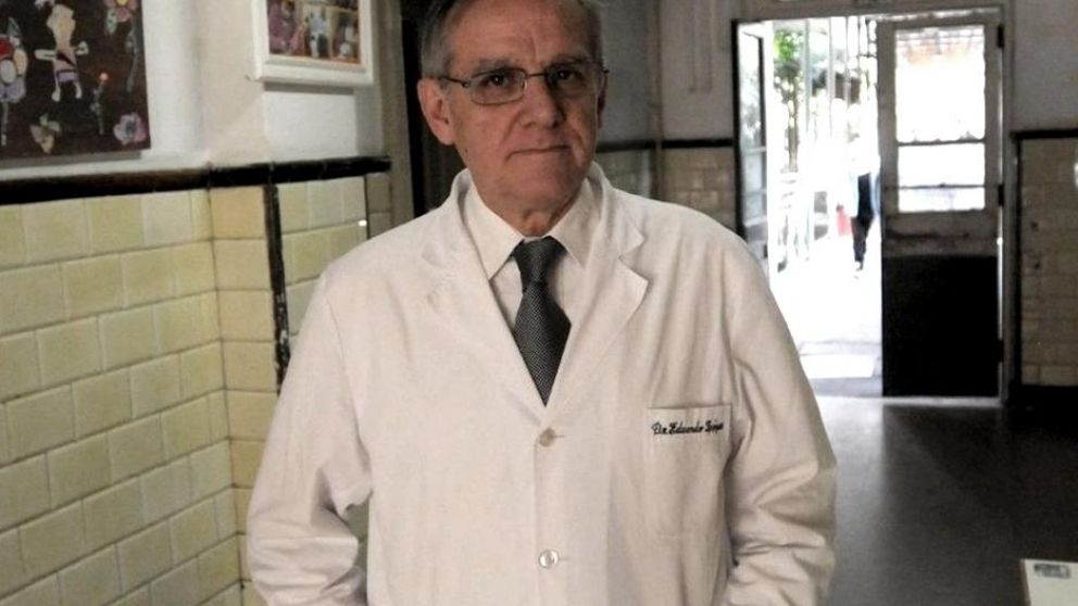 Miembro del comité que asesora al Gobierno ante el Covid-19: "Si la gente no se cuida, vamos a tener restricciones más importantes"