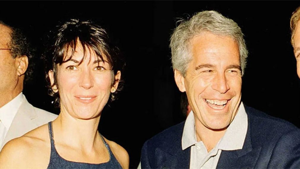 "Jeffrey Epstein me violó delante de mi hijo y me amenazó con tirarme a los cocodrilos".