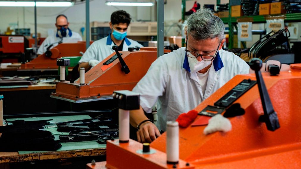 El nivel de actividad económica tuvo un retroceso de 2% en la comparación interanual.