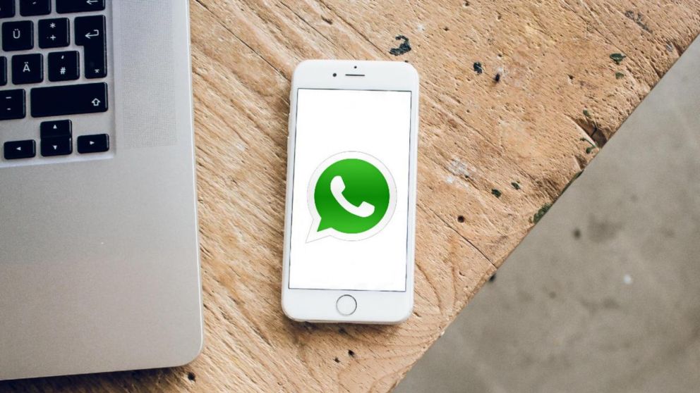La compañía está testeando en modo beta la posibilidad de cambiar los colores de WhatsApp.