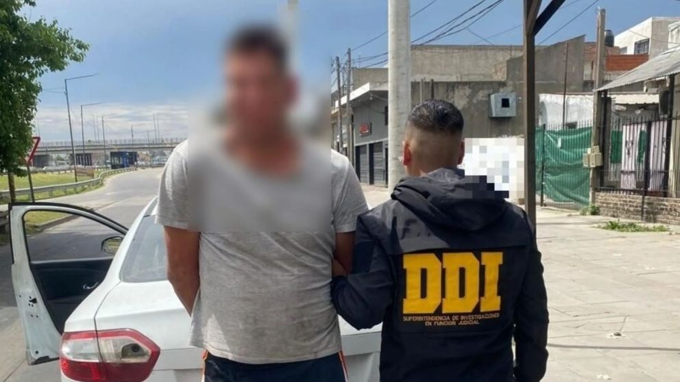 Este es el sujeto, de 39 años, que fue aprehendido por los investigadores policiales.