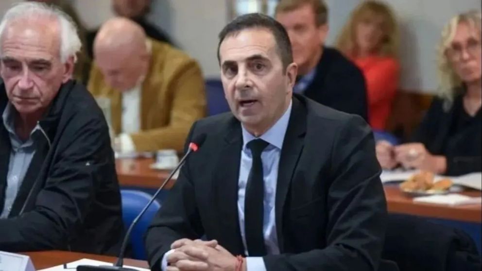 Julio Cordero, secretario de Trabajo, y la novedosa figura que busca imponer el Gobierno.