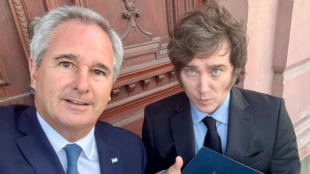 El canciller Pablo Quirno junto al presidente Javier Milei (Archivo).