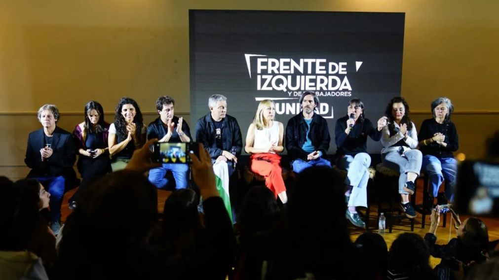Myriam Bregman, Nicolás Del Caño y Romina Del Plá desde el búnker en CABA.