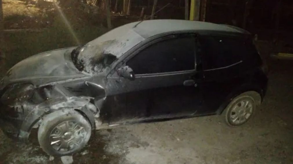 As� qued� el auto: la v�ctima sospecha de una compa�era de su equipo de f�tbol (Gentileza El Patag�nico).