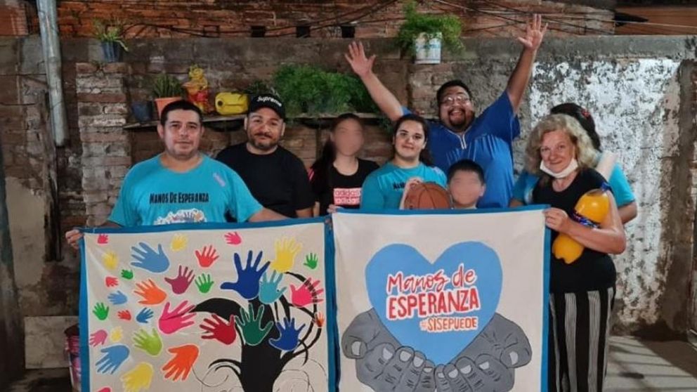 El comedor Manos de Esperanza le de comer a 240 personas que est�n en situaci�n de calle y vulnerabilidad.