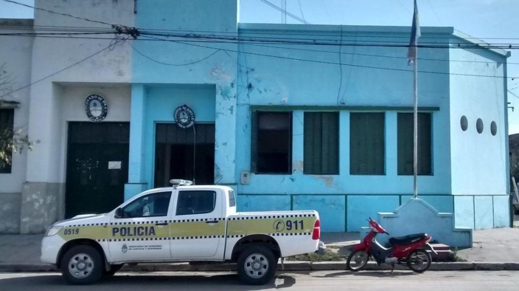 Uno de los detenidos por los abusos qued� detenido en esta comisar�a tucumana.