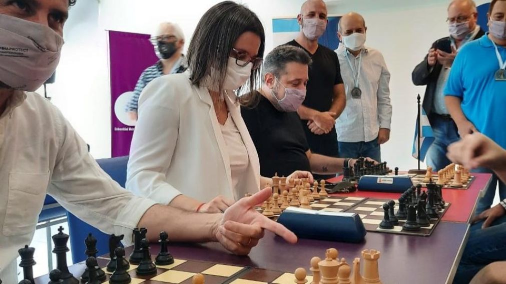Marziotta particip� del acto homenaje a ajedrecistas desaparecidos en la �ltima dictadura militar.