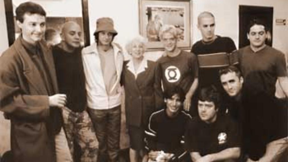 Pedro Aznar, Gustavo Cerati, Ciro Pertusi, Los Pericos y Estela de Carlotto, cuando se grabó una versión de "Sin cadenas".