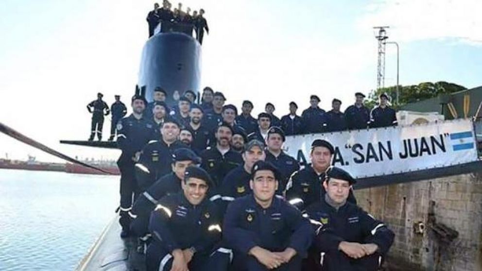 ARA San Juan: 45 días de "arresto riguroso" para Srur y destitución para Javier Villamide.