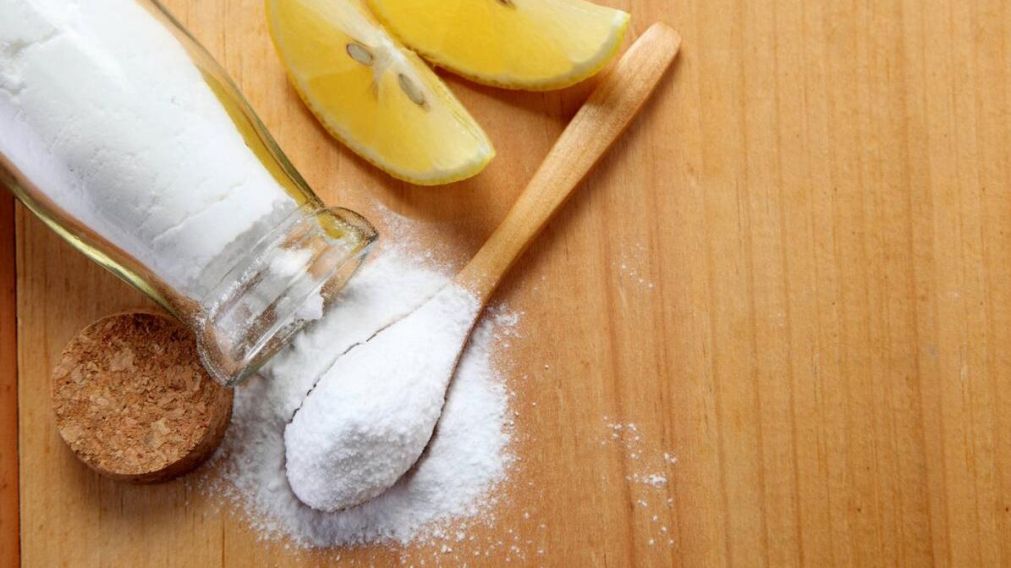 Mezcla de bicarbonato de sodio con lim�n.