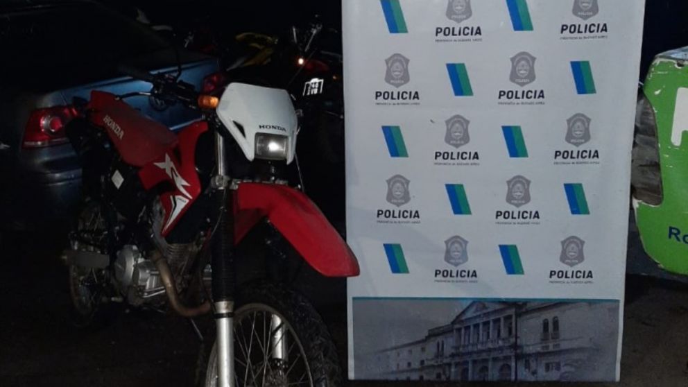 Esta es la motocicleta Honda que habría sido robada por la víctima fatal del episodio.