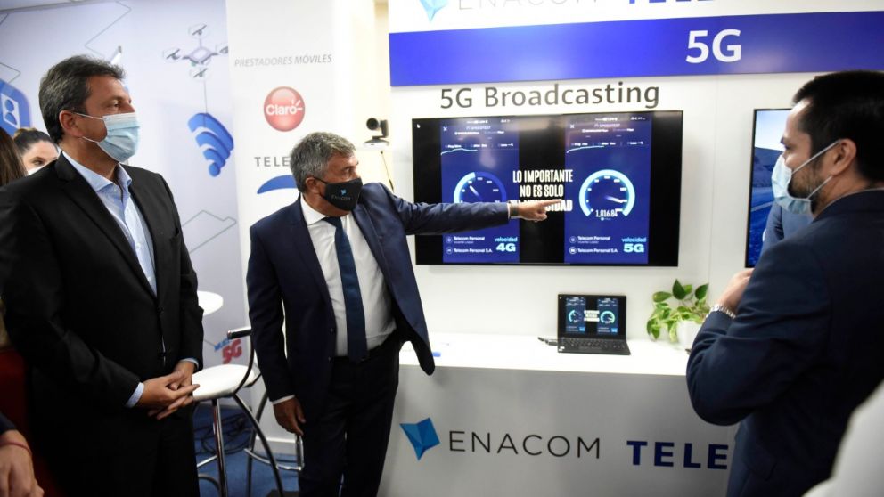 "Es un gran avance", resumi� Ambrosini, presidente de Enacom.