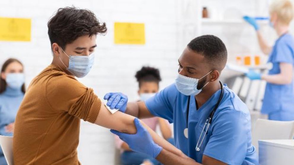 Coronavirus: personas con hemofilia no son grupo de riesgo pero requieren medidas para la vacunación.