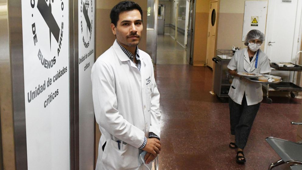 Investigador del Centro Gallego de Buenos Aires lideró en Argentina estudio mundial sobre coronavirus (Carlos Ventura-Crónica)