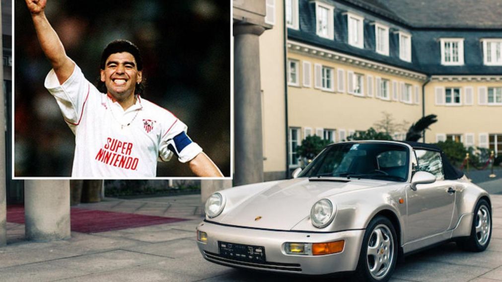 Maradona usó el vehículo durante la temporada que jugó en el Sevilla, entre 1992 y 1993.