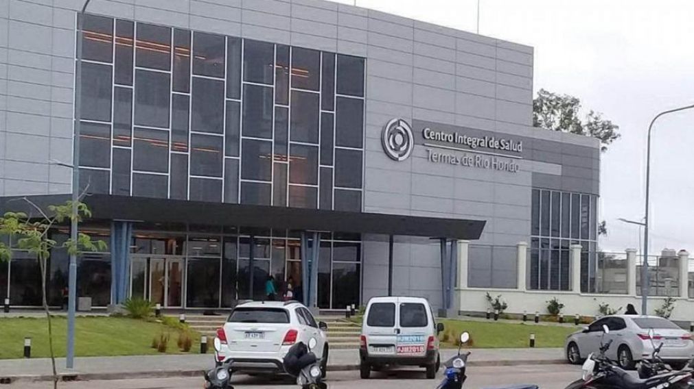 La nena tiene quemaduras de segundo grado y graves lesiones. (Gentileza: El Liberal)