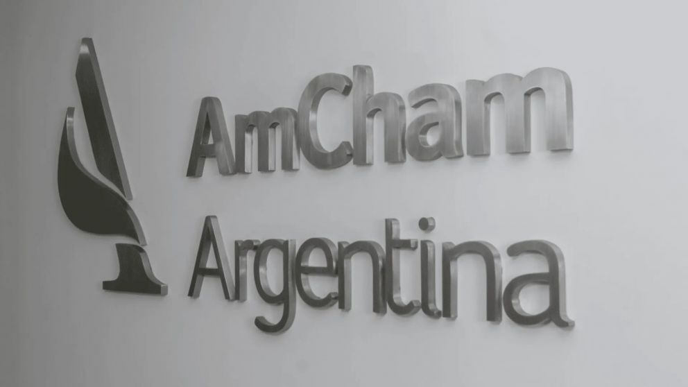 La Cámara de Comercio de Estados Unidos en Argentina pidió por reformas estructurales para mejorar la competitividad del país.