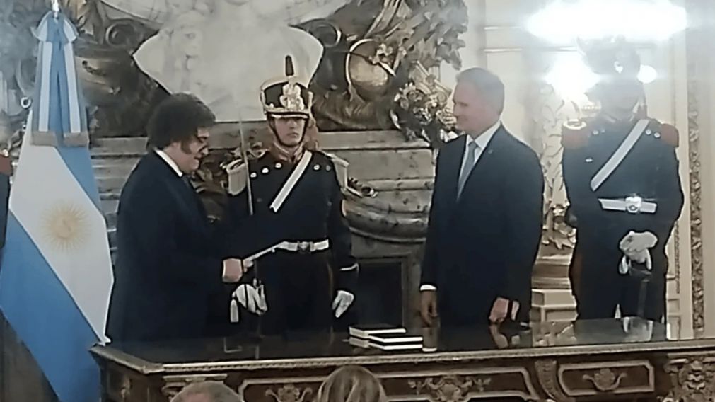 Javier Milei le tom� juramento al canciller Pablo Quirno en la Casa Rosada.