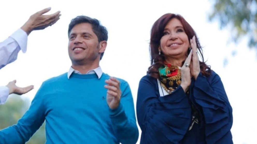 Cristina Kirchner criticó a Axel Kicillof por el desdoblamiento de las elecciones.