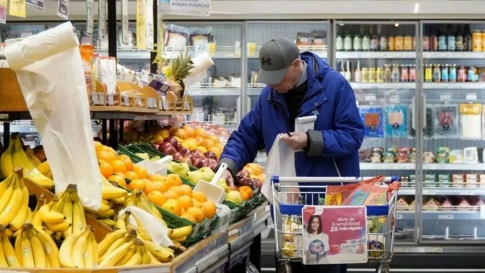 La participaci�n del cr�dito en las transacciones de supermercado pas� del 39 al 45%.