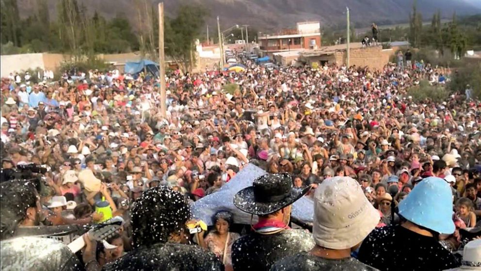 Hace semanas, hubo un escándalo en Tilcara por una fiesta multitudinaria (Archivo).