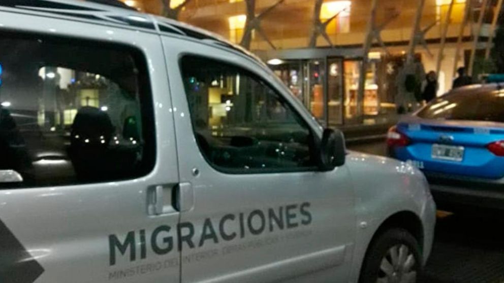 El decreto 138/21 lleva la firma del presidente Alberto Fernández y todos sus ministros.