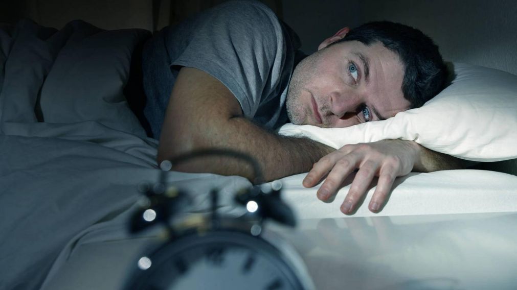 No cambiar una almohada por más de dos años puede generar enfermedades