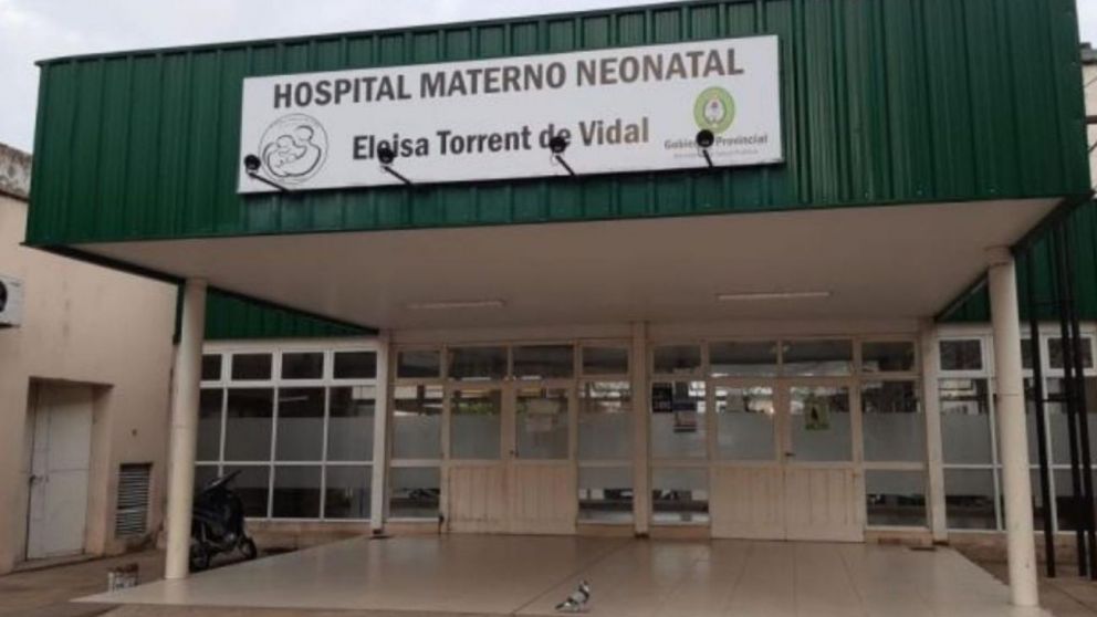 El bebé quedó internado en grave estado en un hospital correntino.