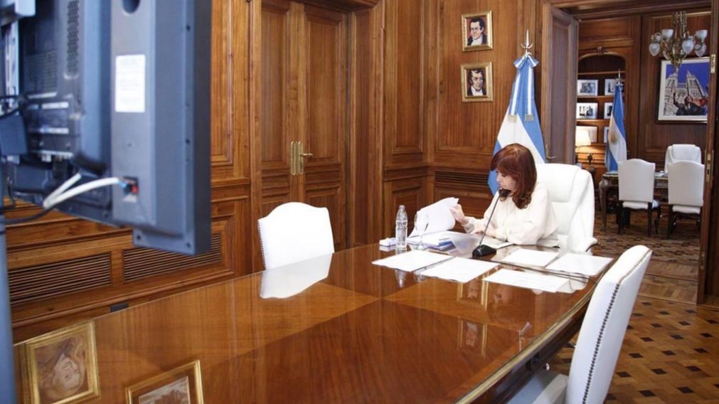 Cristina Fern�ndez de Kirchner declar� via Zoom desde su despacho en el Senado (T�lam).