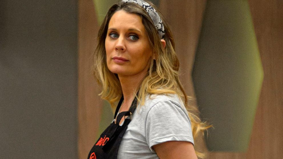 Rocío rompió en llanto durante una entrevista y dijo "hay preguntas que hieren".