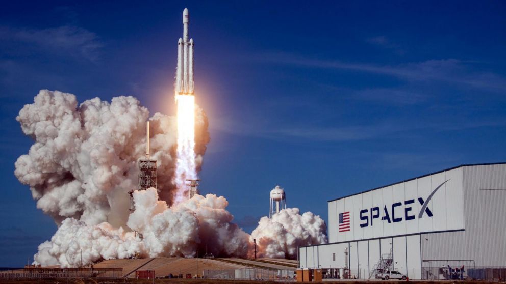 Con este nuevo lote, SpaceX tendrá más de 1.200 satélites Starlink en órbita.
