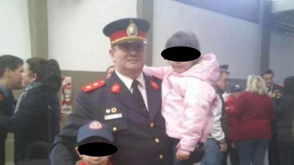 El comandante Walter Cáseres se tiroteó con los delincuentes en su casa de Quilmes.