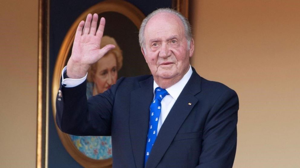 El rey emérito Juan Carlos recurrió a una "pequeña ayudita" de sus amigos (Archivo).