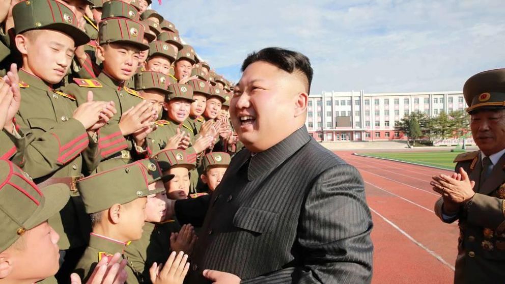 Kim Jong-un no permite que se vea pornografía en su país.
