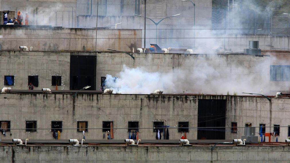 Los motines tienen lugar en dos penitenciarias de Guayaquil, en una de Cuenca y en otra de Latacunga (Gentileza EFE).