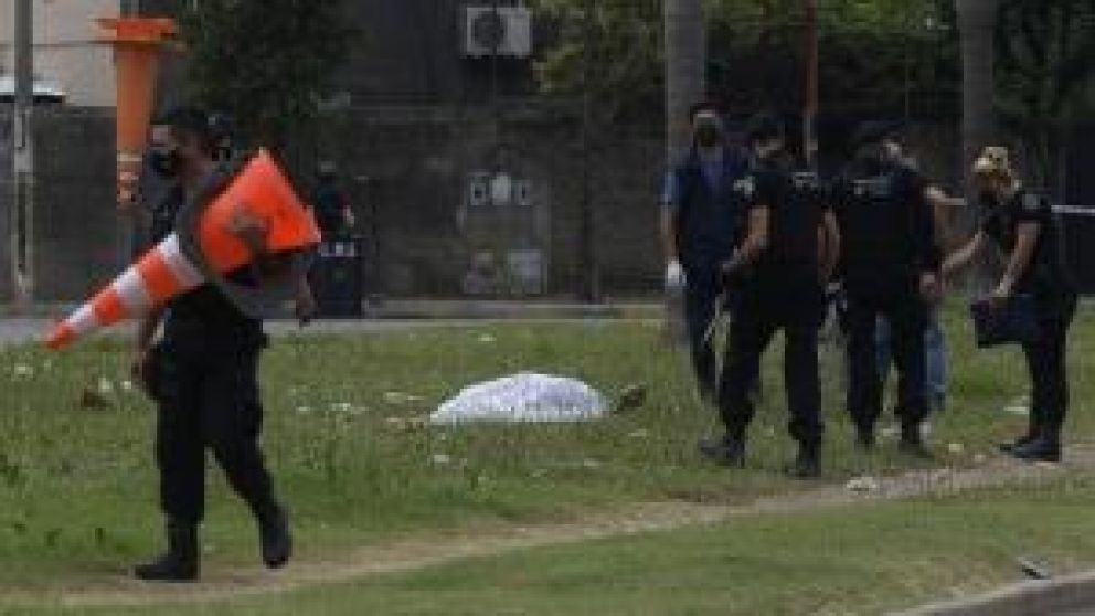 El pasado domingo su hermano también había sido asesinado a balazos. (Télam)